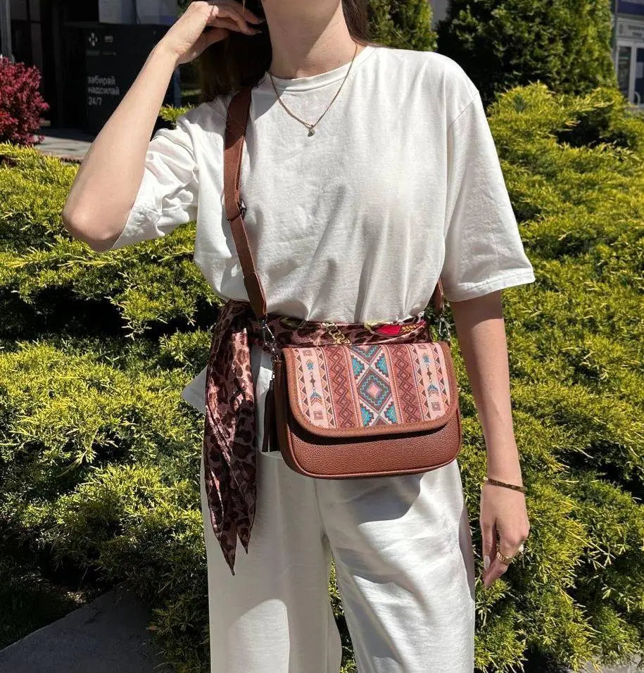 Premium Bohemian Crossbody Bag for Women – Elegant Ethnic-Style Shoulder Bag with Matching Card Holder